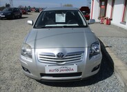 Toyota Avensis 2