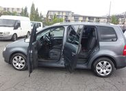 Volkswagen Touran 12