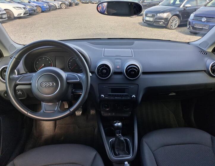 Audi A1 10