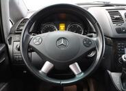 Mercedes-Benz Viano 19