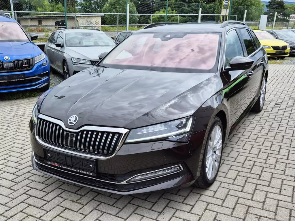 Škoda Superb