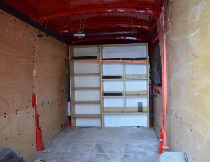 Ford Transit 9