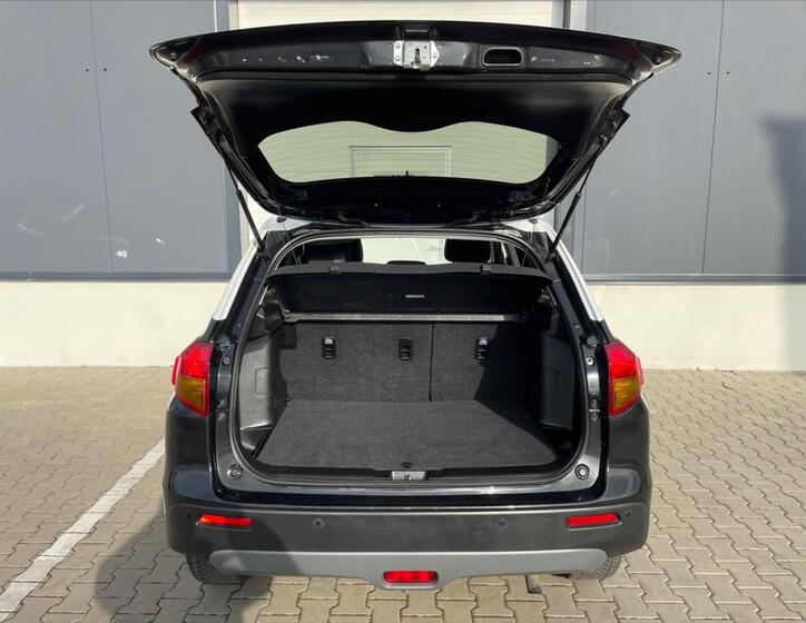 Suzuki Vitara 9