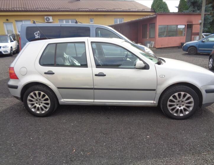 Volkswagen Golf 8