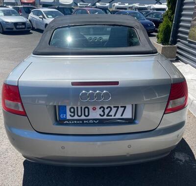 Audi A4 13