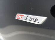 Ford Mondeo 44