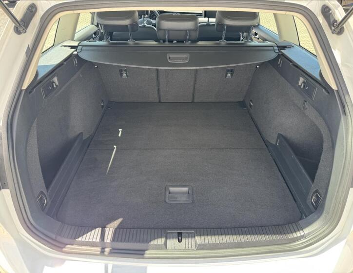 Volkswagen Passat 23