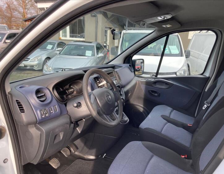 Opel Vivaro 3