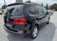 Volkswagen Touran 7