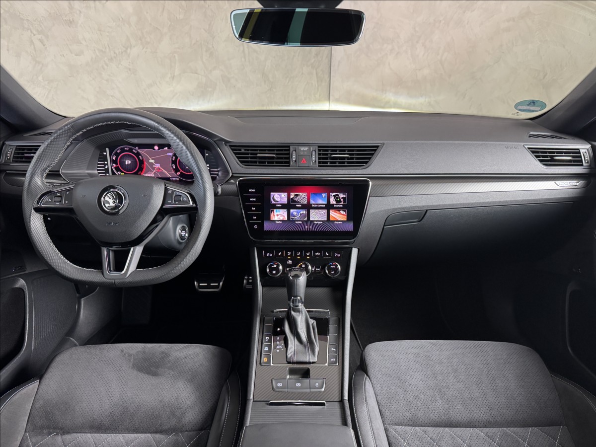 Škoda Superb