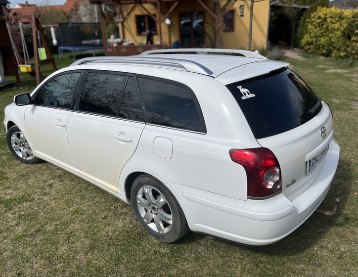 Toyota Avensis 6