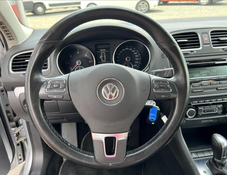Volkswagen Golf 20