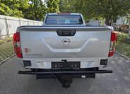 Nissan Navara 5