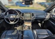 Jeep Grand Cherokee 9