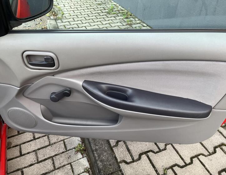 Nissan Almera 13