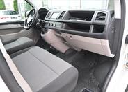 Volkswagen Transporter 11
