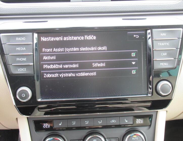 Škoda Superb 12