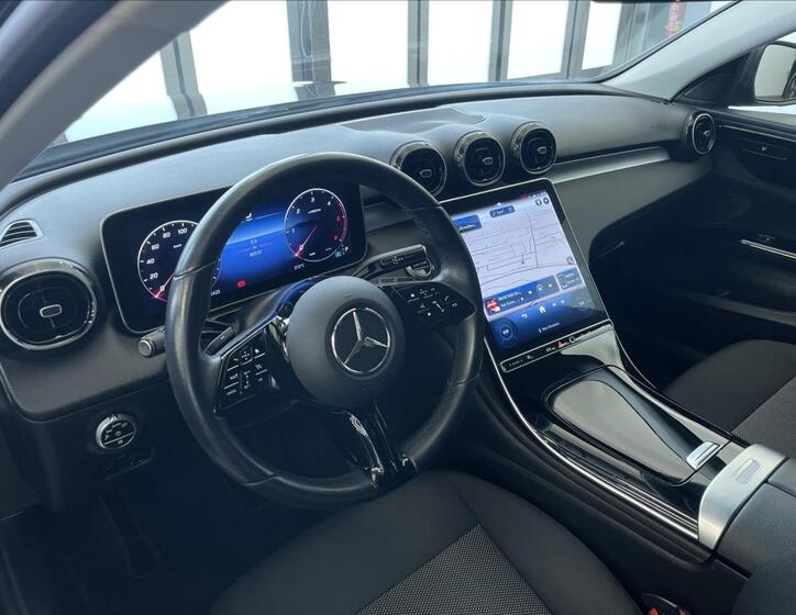 Mercedes-Benz Třídy C 9