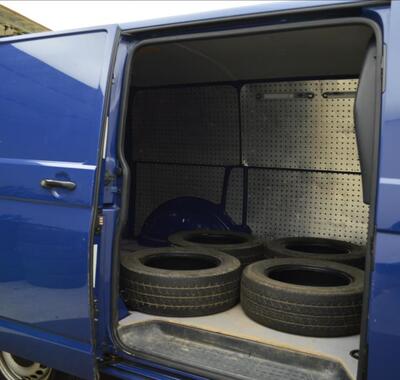 Volkswagen Transporter 19