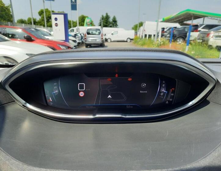 Peugeot 5008 17