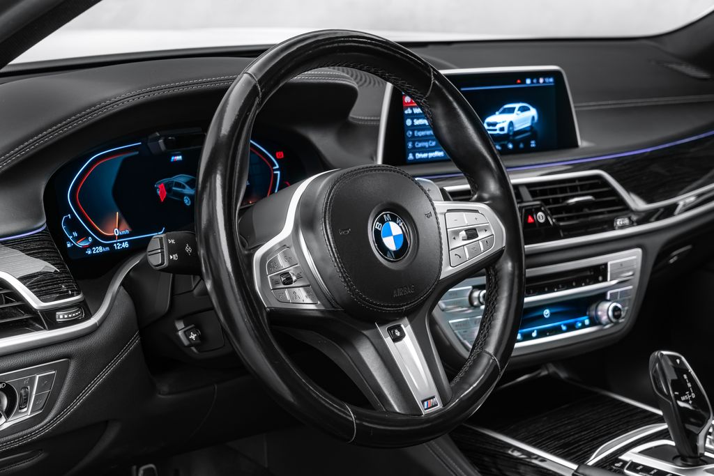BMW Řada 7