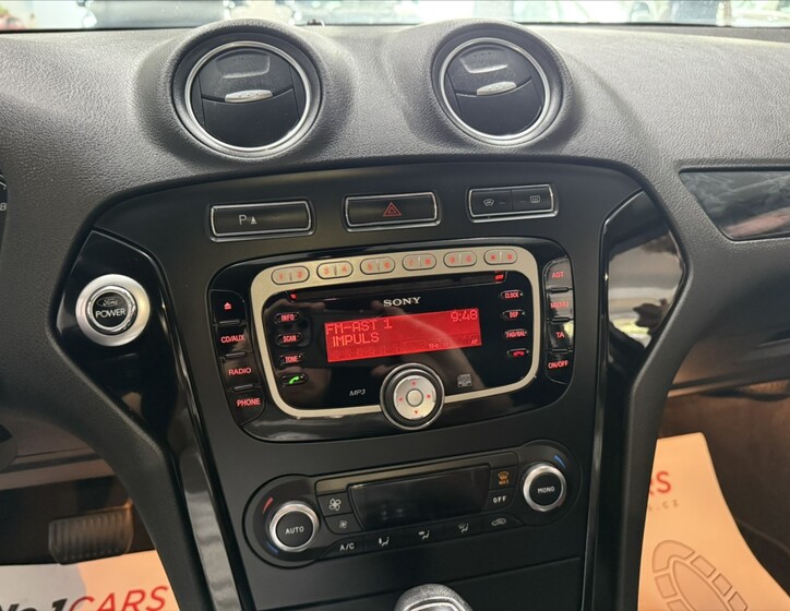 Ford Mondeo 12