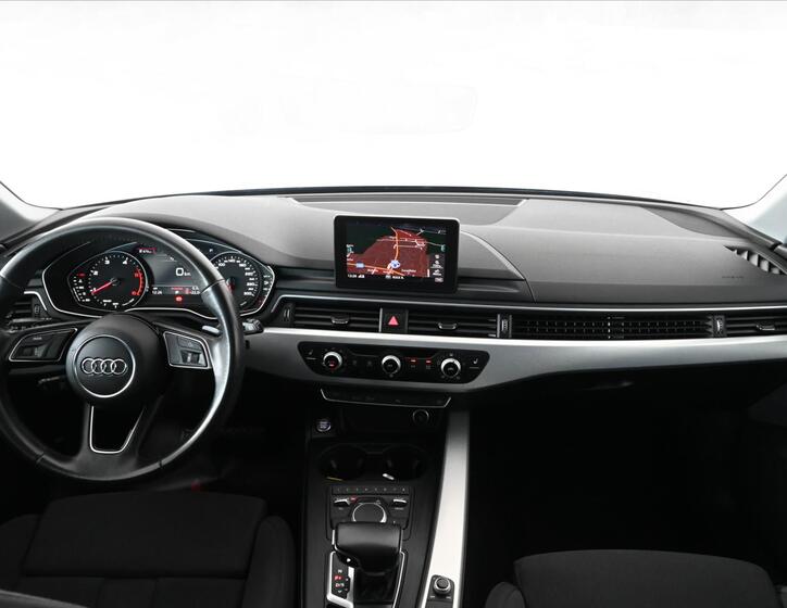 Audi A4 11