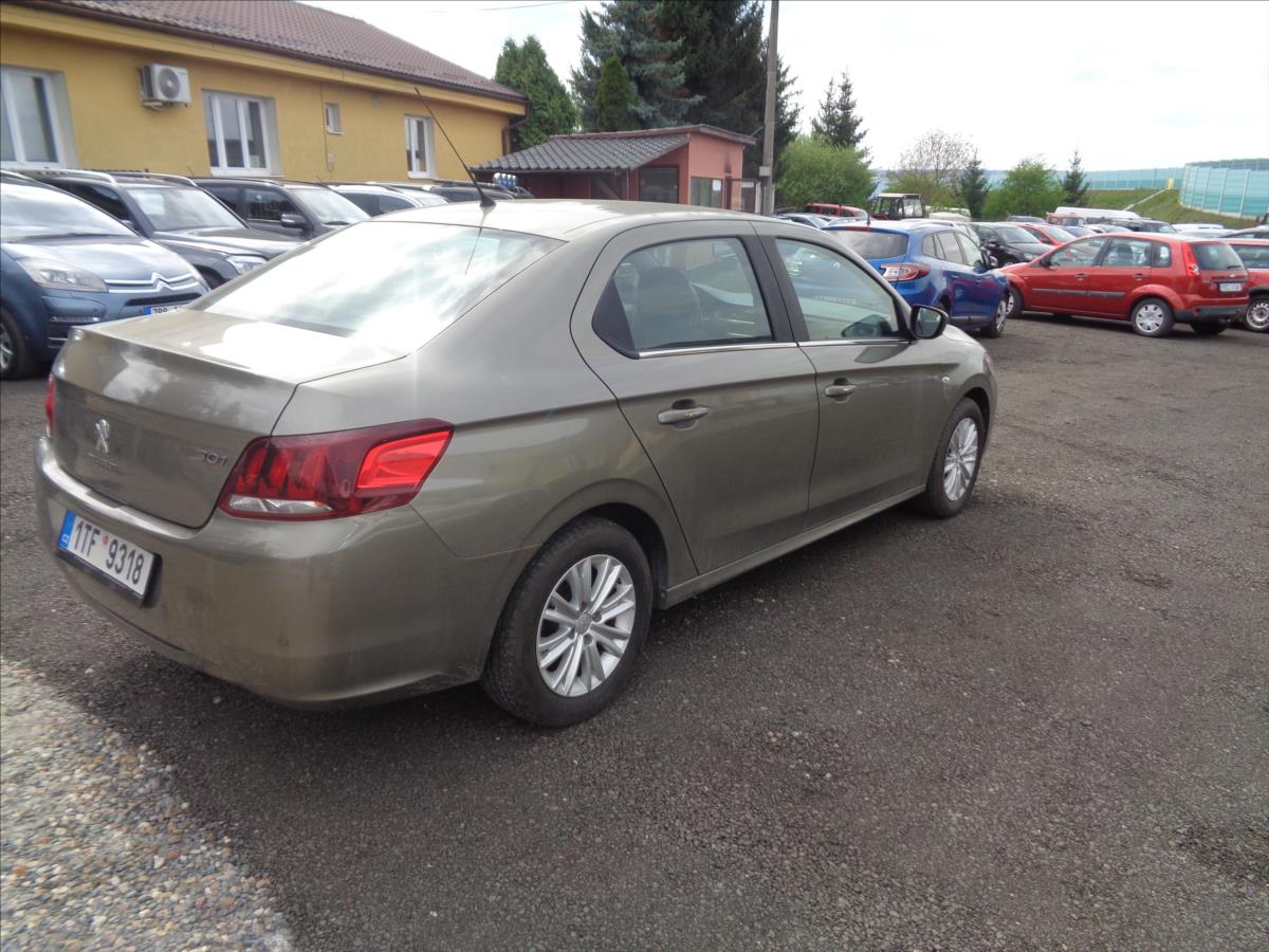 Peugeot 301