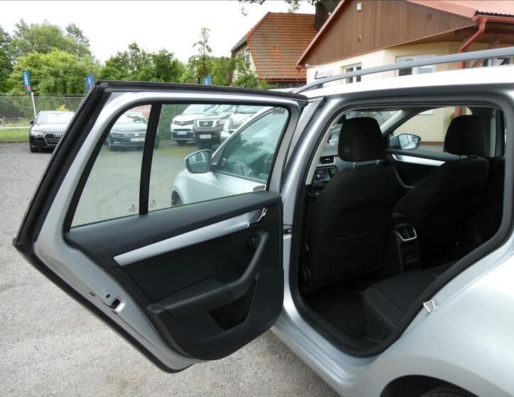 Škoda Octavia 16