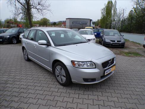 Volvo V50