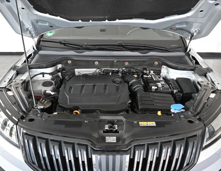 Škoda Karoq 5