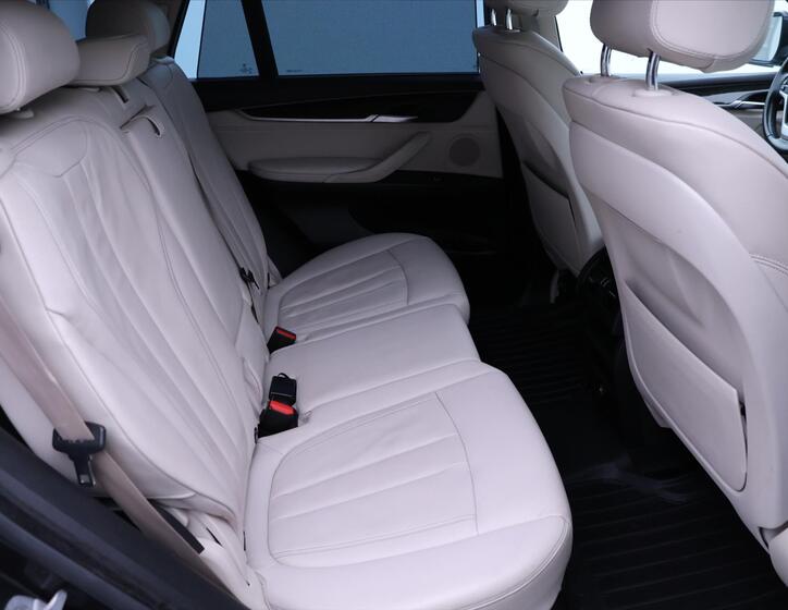 BMW X5 15