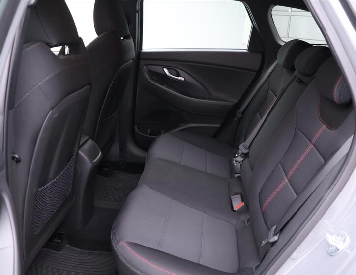 Hyundai i30 13