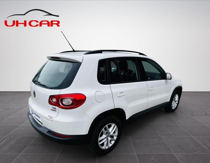 Volkswagen Tiguan 5