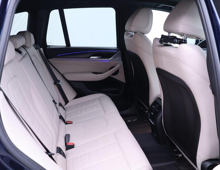 BMW X3 13