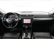 Škoda Superb 11