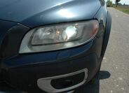 Volvo XC70 8