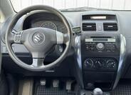 Suzuki SX4 30