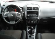 Mitsubishi ASX 8