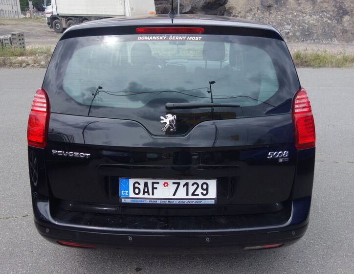 Peugeot 5008 7