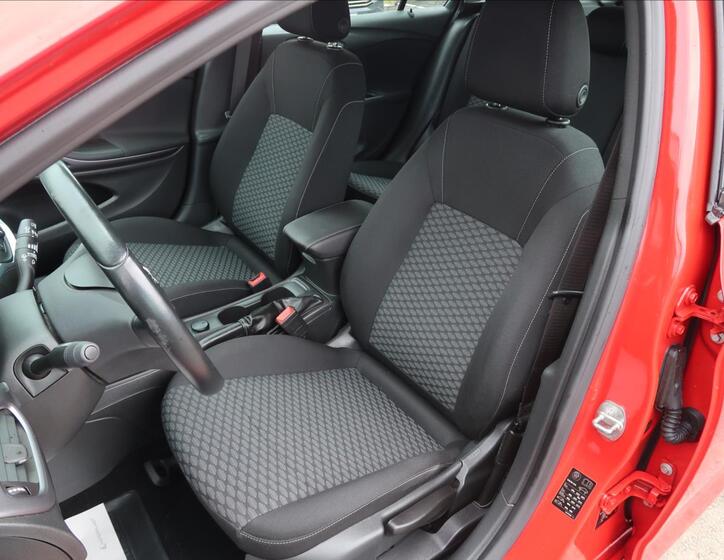Opel Astra 10