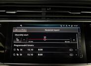 Audi Q8 23
