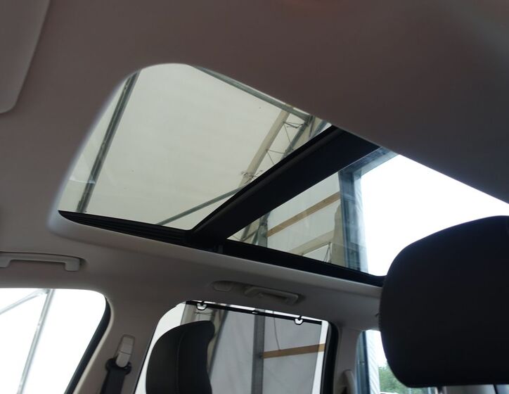 Ford Galaxy 36