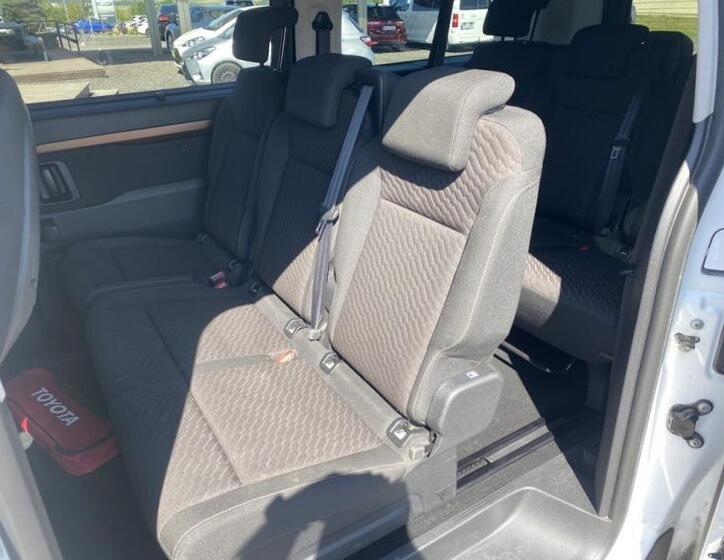 Toyota ProAce Verso 12