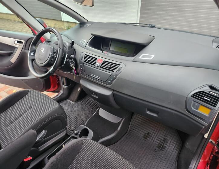 Citroën C4 Picasso 13