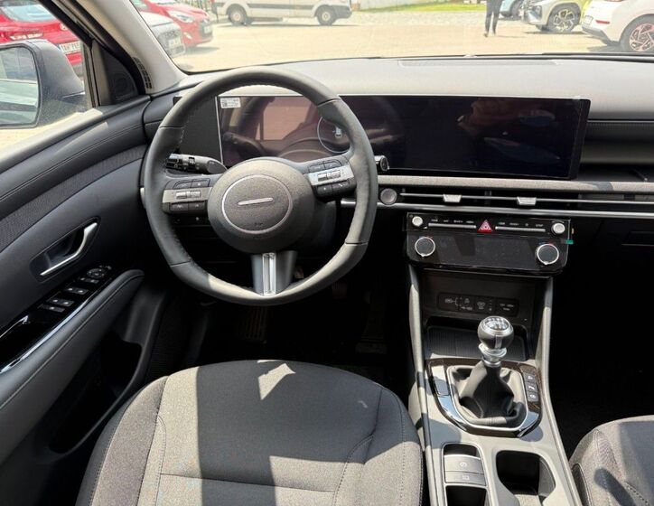 Hyundai Tucson 7