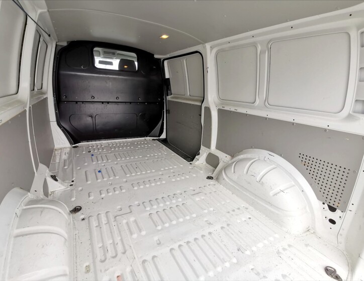 Volkswagen Transporter 19