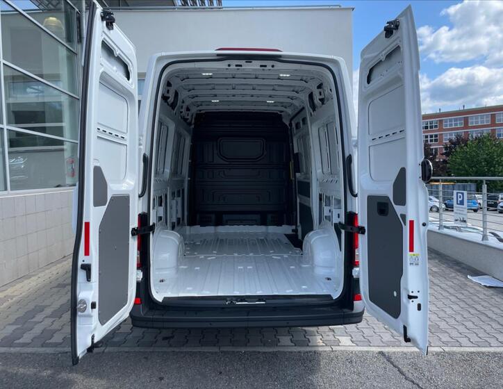 Volkswagen Crafter 24