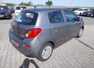 Mitsubishi Space Star 12