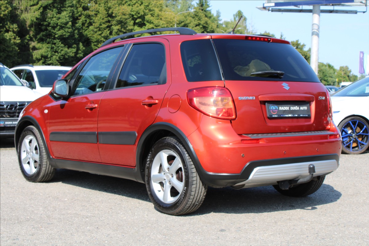 Suzuki SX4